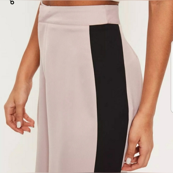 ASOS Beautiful Soft Pink Satin Tuxedo Wide Leg Pants w/ Black Side Trim Size 2 - Picture 4 of 7